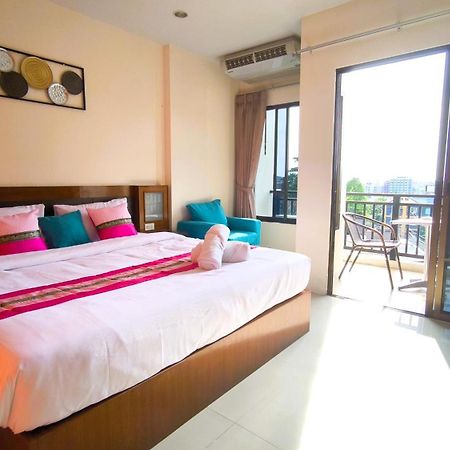 Lucky Buako Hotel Patong Exterior foto
